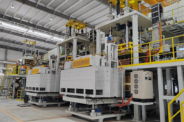 發(fā)展沿革和主要客戶(hù)